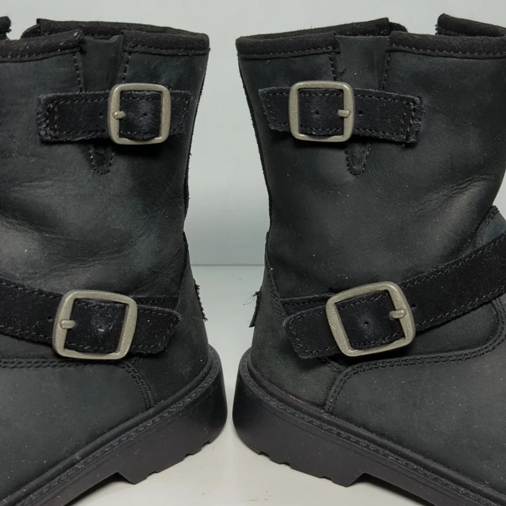 UGG Kinzey Black Nubuck moto ankle boots little kids unisex size 13 EU 31